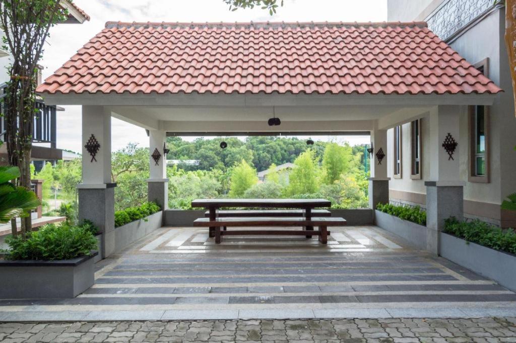 Nipah Island Resort Nagoya Exteriör bild